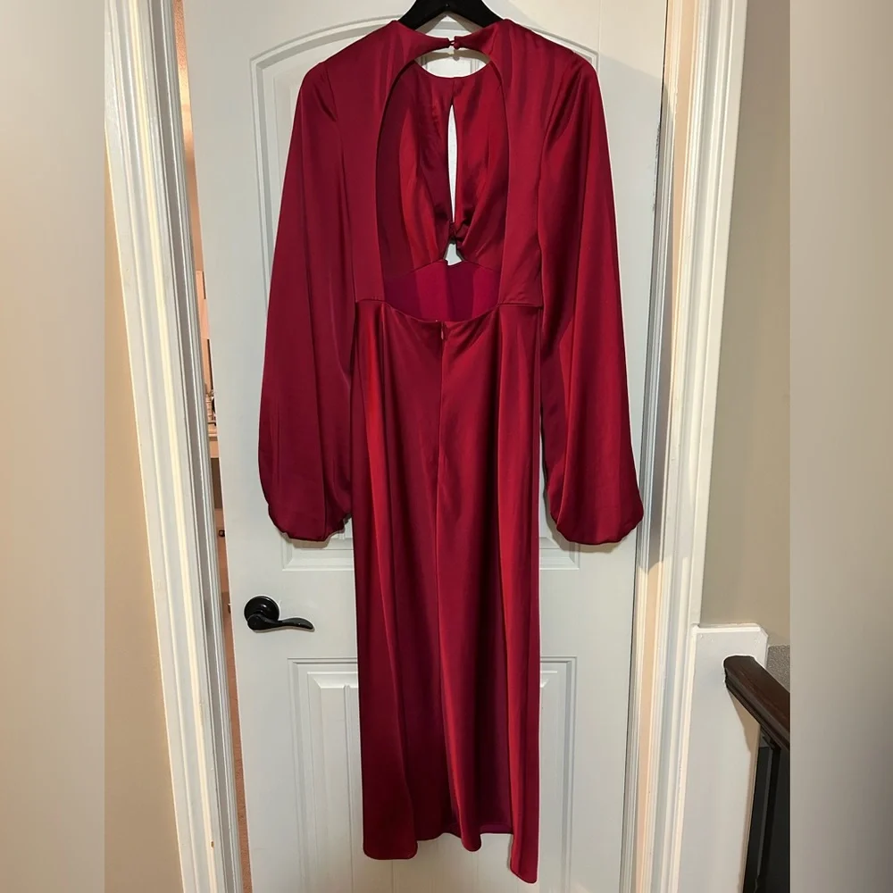 Significant Other Dress - Picture 3 of 3